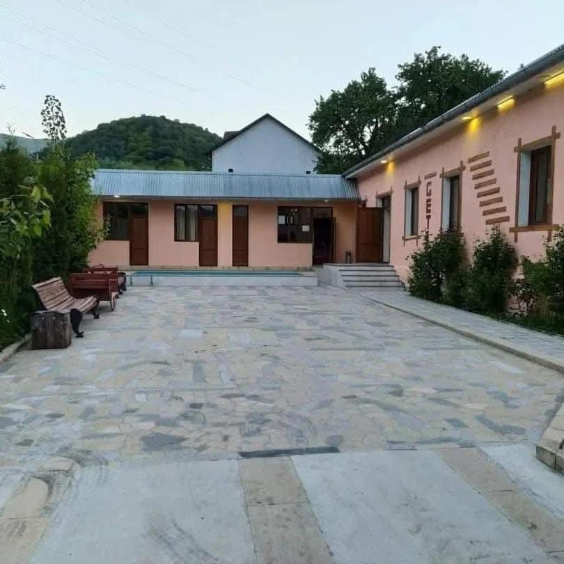 Tigris Dilijan Hotel Exterior foto